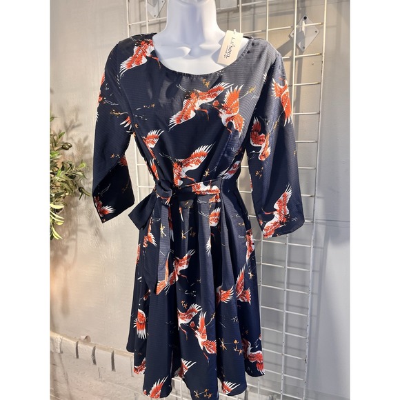 L.A. Soul Japanese Crane Print Navy Tie Back Dress Women's Size L NEW - Picture 1 of 16